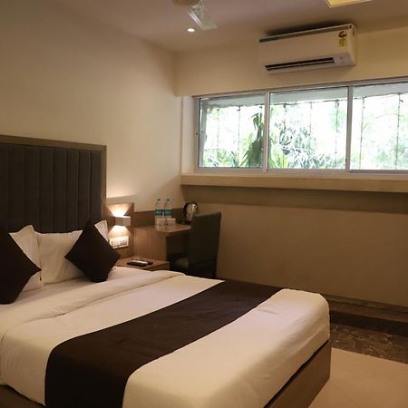 Hotel Sai Pritam Mumbai Exterior foto